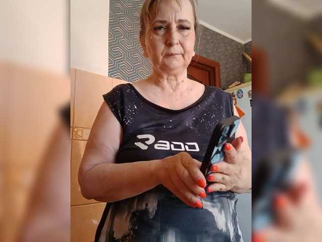 Alina1965 live cam