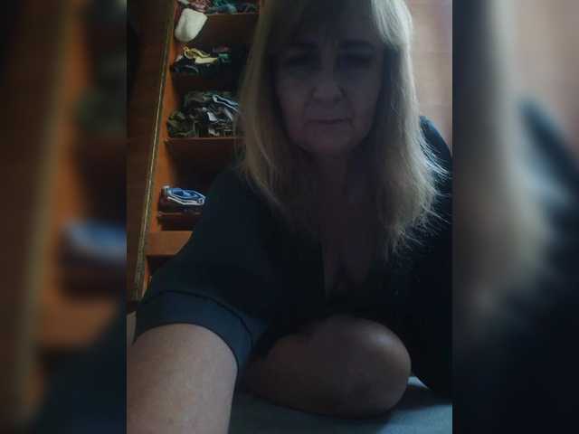 Alina1965 live cam on BongaCams
