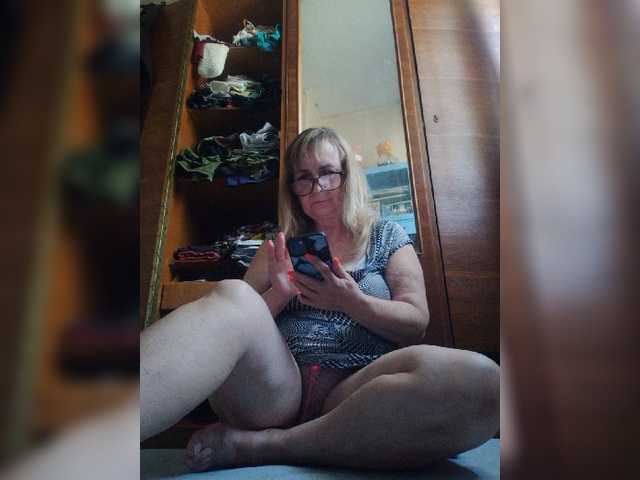 Alina1965 live webcam show