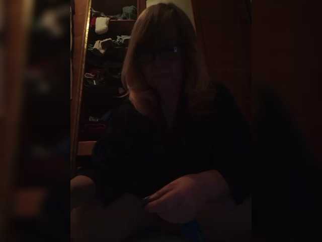 Alina1965's BongaCams show and profile