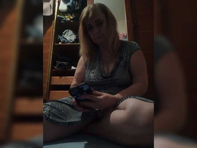 Alina1965 live cam preview