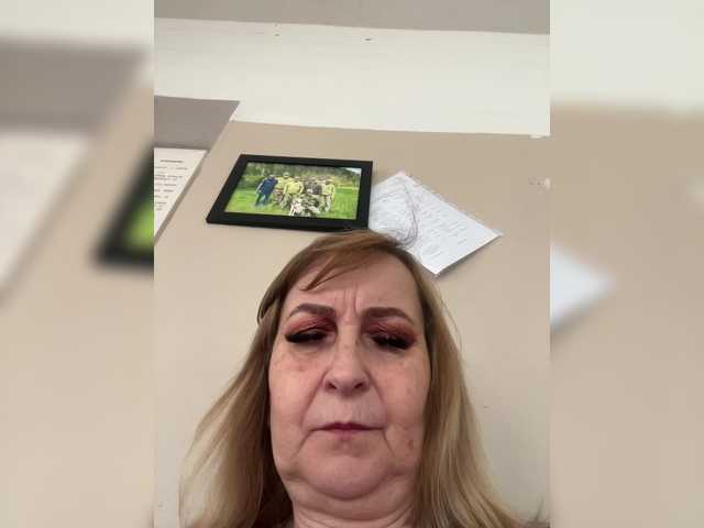 Alina1965's BongaCams show and profile