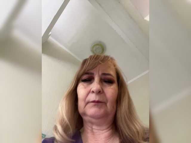 Alina1965's BongaCams show and profile