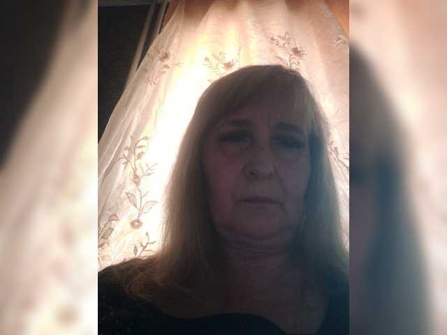 Alina1965 live cam on BongaCams