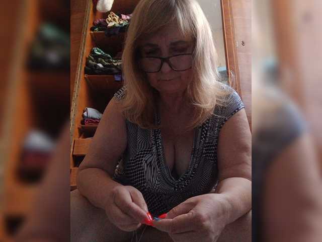Alina1965 live webcam show