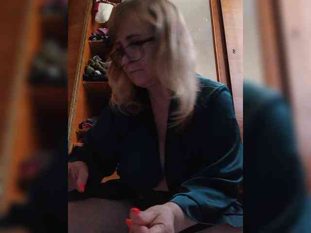 Alina1965 webcam
