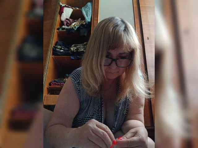 Alina1965 webcam
