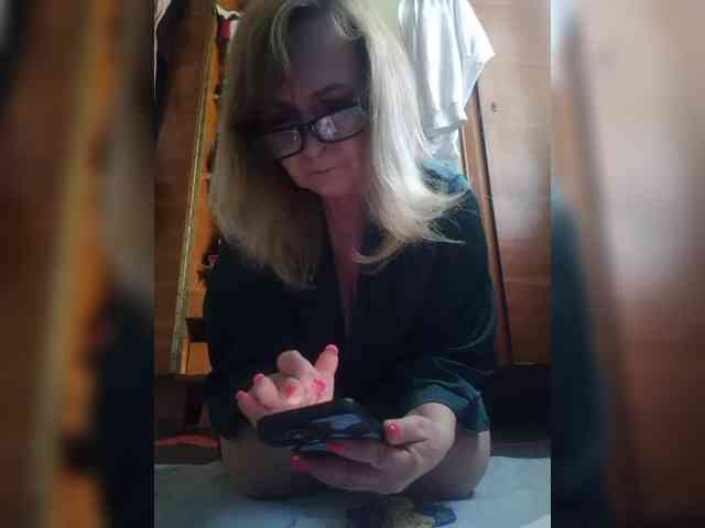 Alina1965 webcam