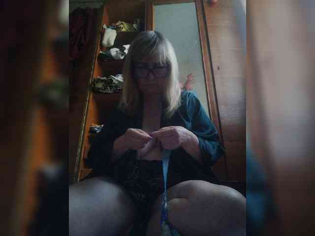 Alina1965 webcam