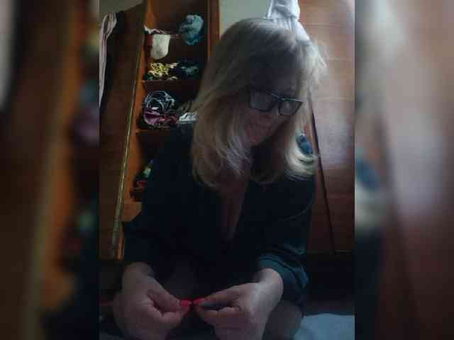 Alina1965 webcam