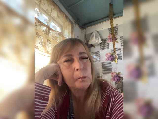 Alina1965 webcam