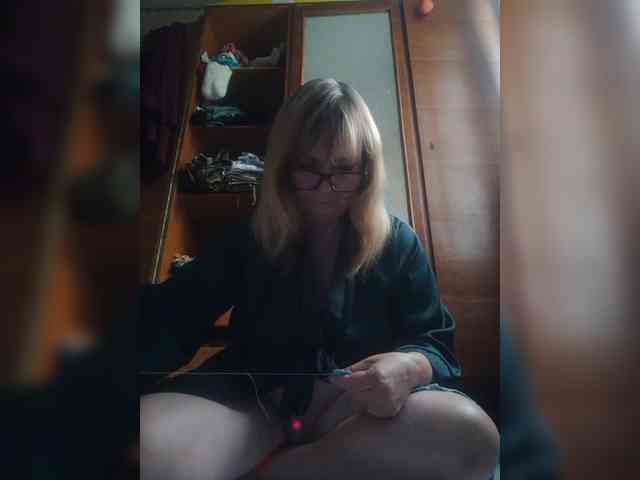 Alina1965 webcam