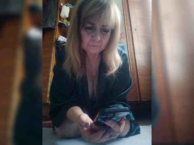 Alina1965 webcam