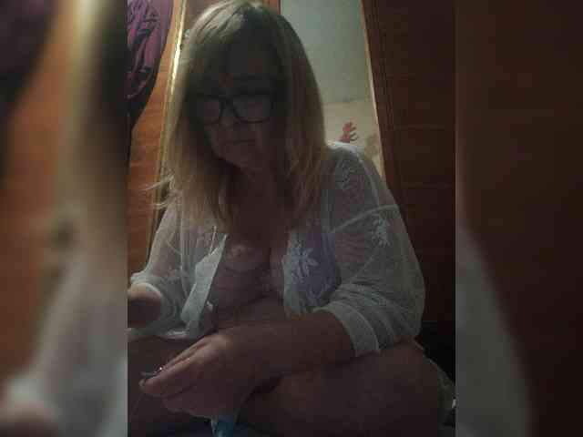 Alina1965's cam show statistics and live stream