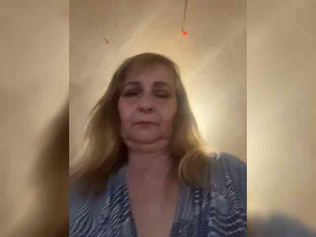 Alina1965 live female cam on bongacams