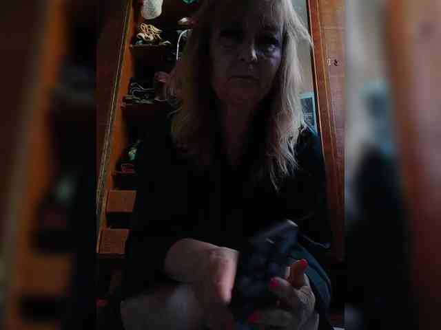 Alina1965 webcam