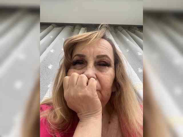 Alina1965 webcam