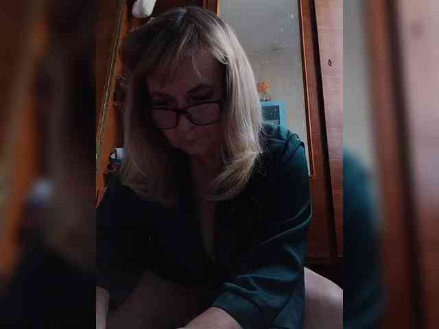 Alina1965 webcam