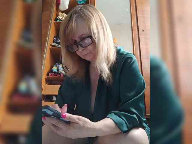 Alina1965 webcam