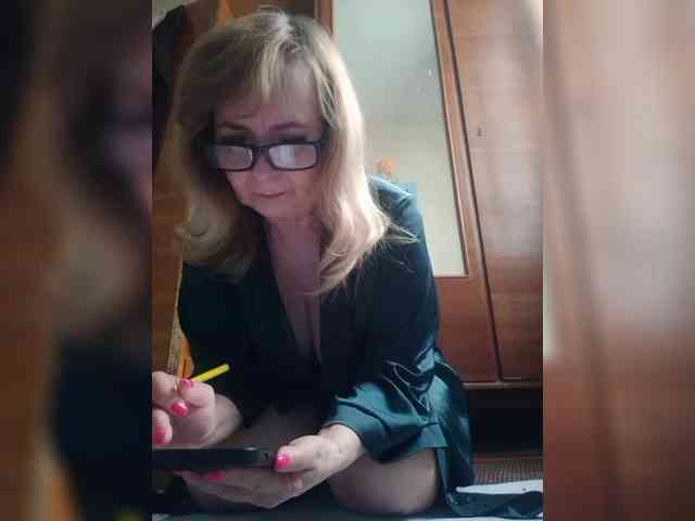 Alina1965 webcam