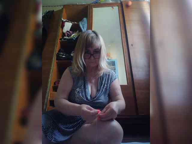Alina1965 webcam
