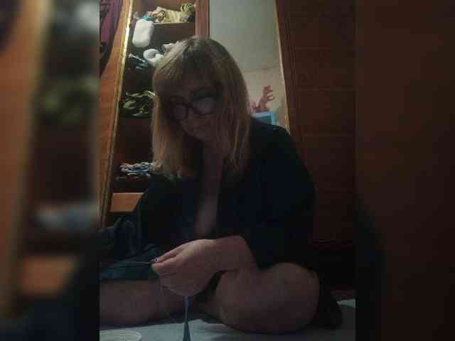 Alina1965 live female cam on bongacams