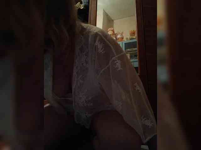 Alina1965 webcam