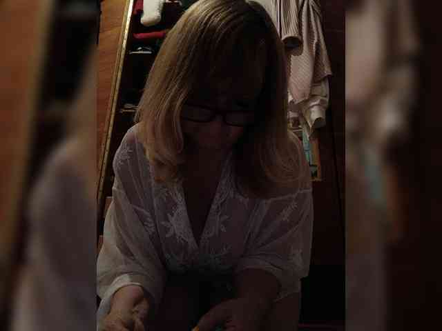 Alina1965 webcam