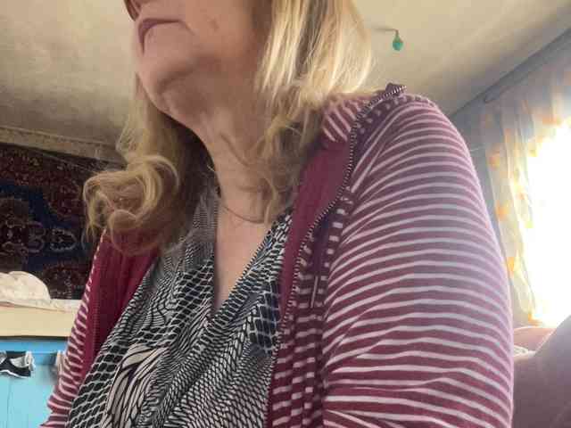Alina1965 webcam