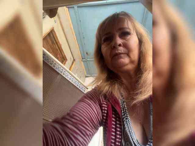 Alina1965 webcam