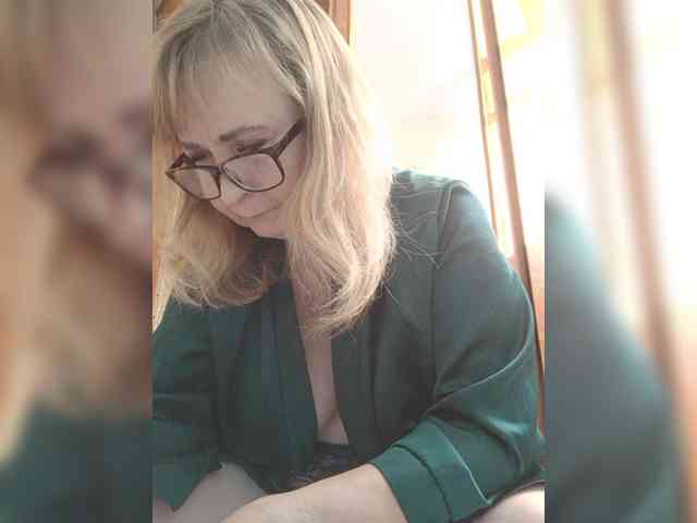 Alina1965 webcam