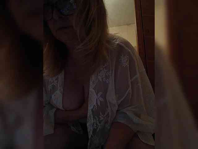 Alina1965 webcam