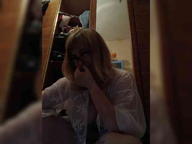 Alina1965 webcam
