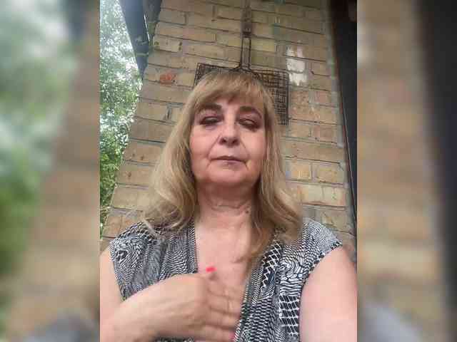 Alina1965 webcam