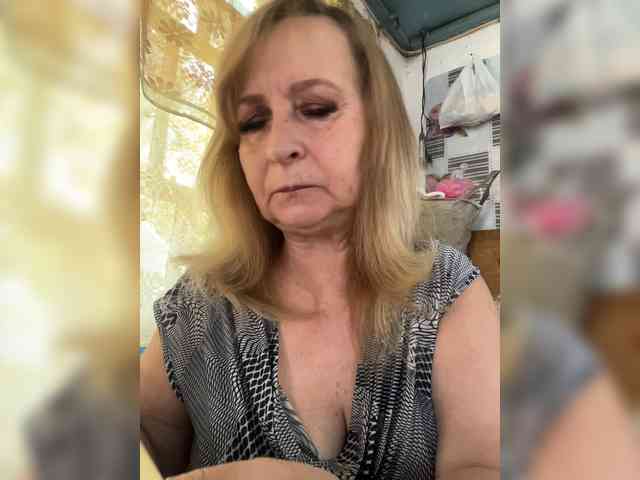 Alina1965 webcam