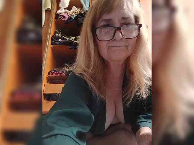 Alina1965 webcam