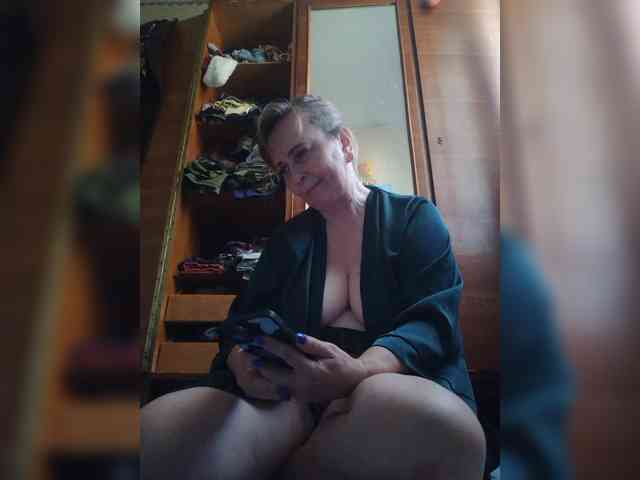 Alina1965 webcam