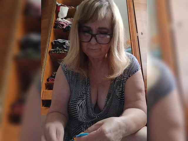 Alina1965 webcam