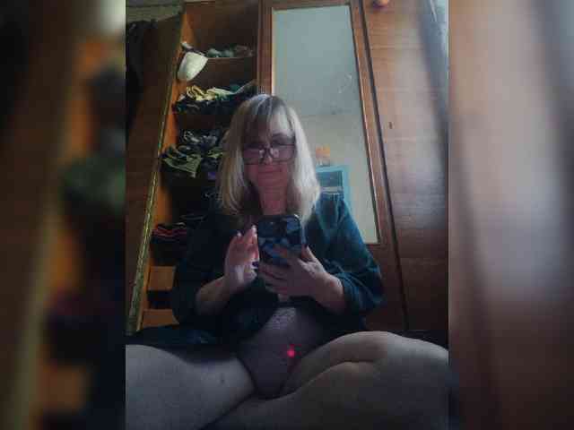 Alina1965 webcam