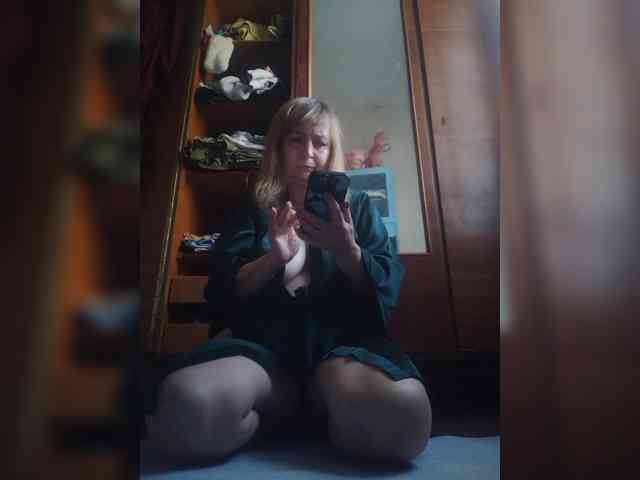 Alina1965 webcam