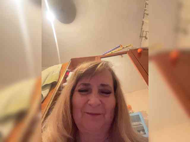 Alina1965 webcam