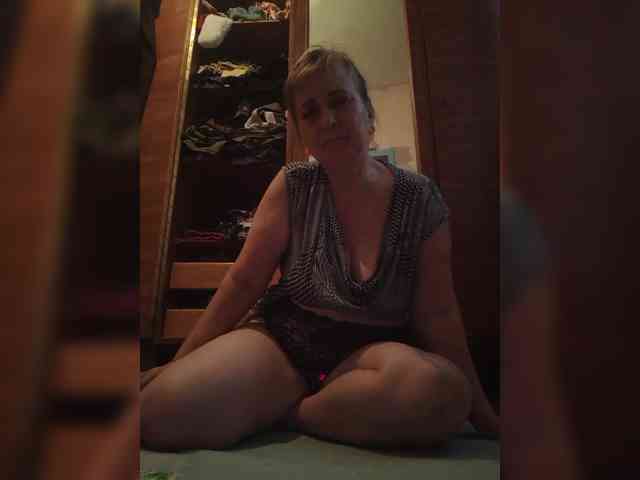 Alina1965 webcam