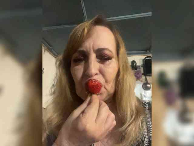 Alina1965 webcam