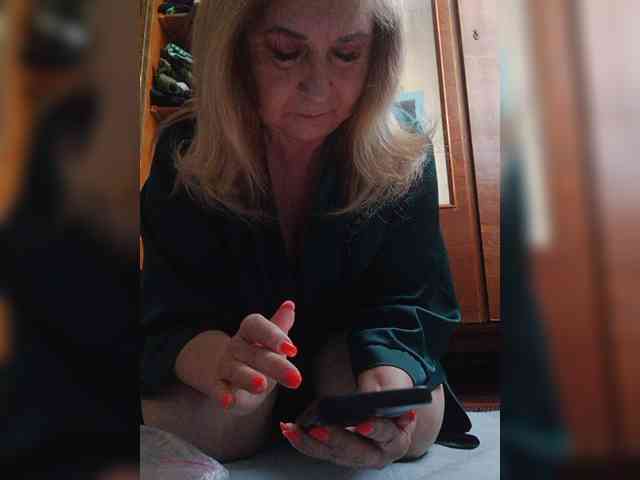 Alina1965 webcam