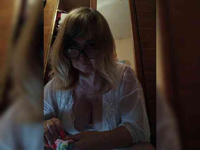 Alina1965 webcam