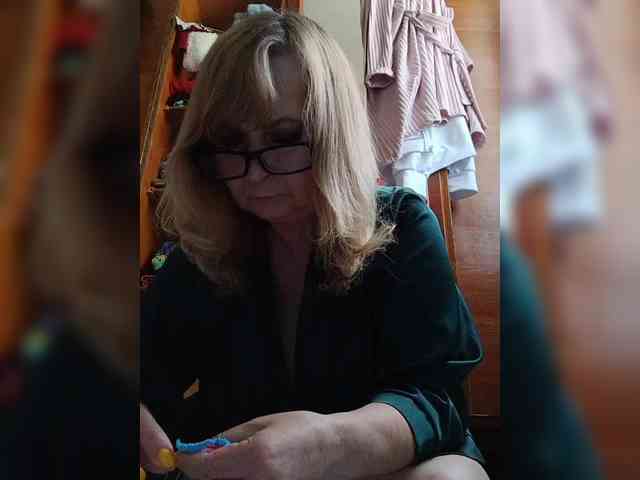 Alina1965 webcam
