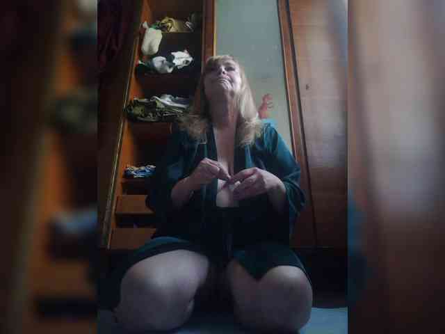 Alina1965 webcam