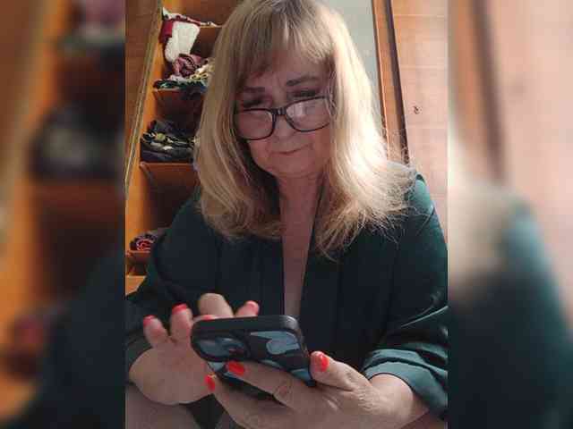 Alina1965 webcam