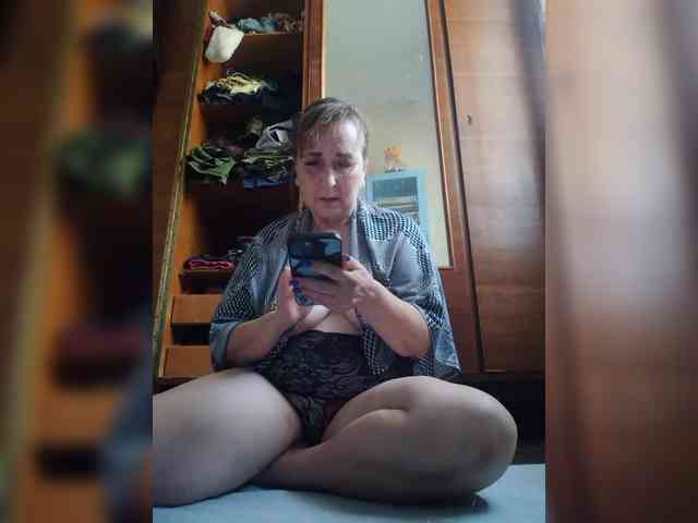 Alina1965 webcam