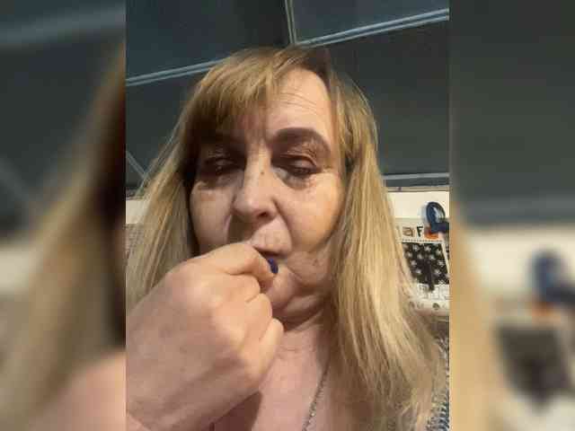 Alina1965 webcam